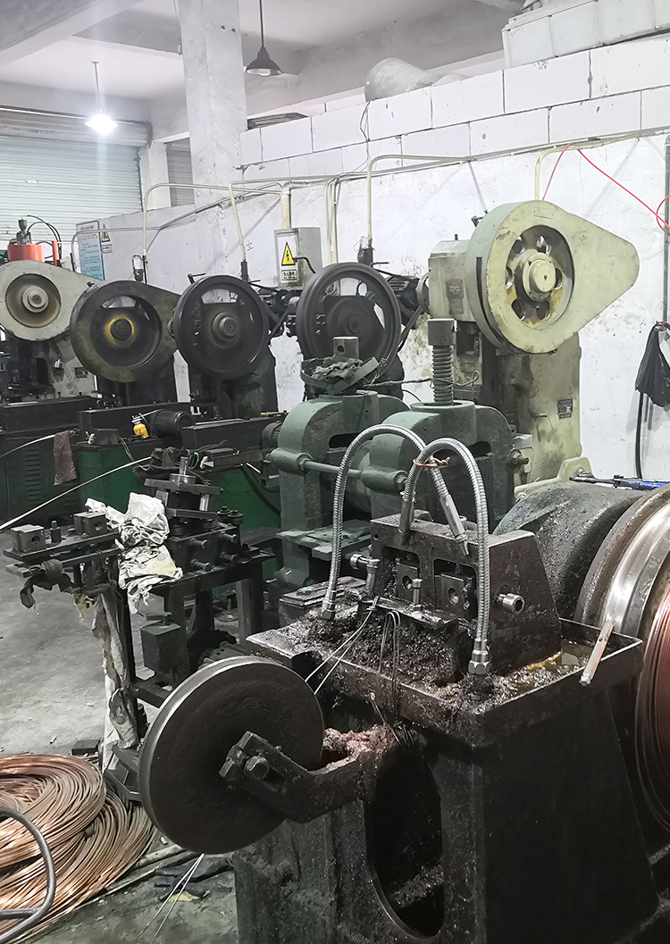 電機(jī)換向器生產(chǎn)車間4